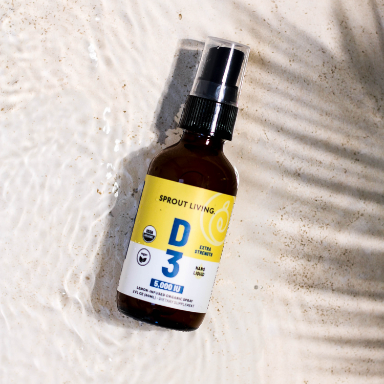 Vitamin D3 Spray in the sand and water