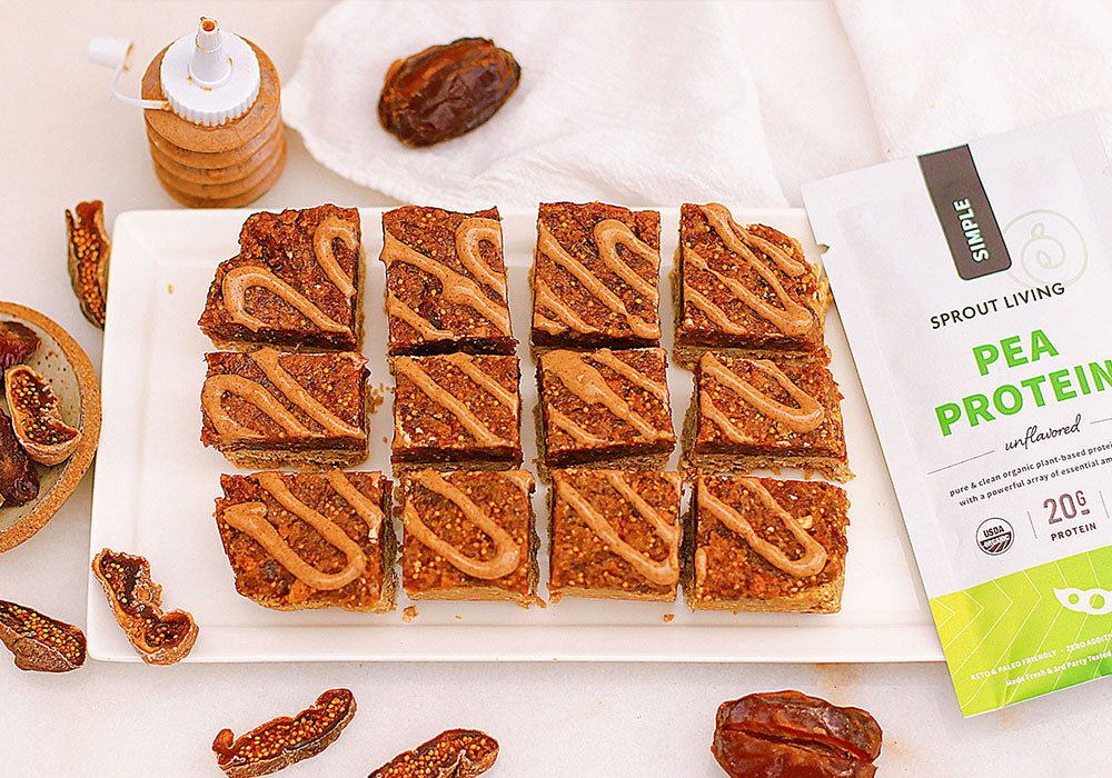 Fig & Date Bars with Simple Pea Protein packet