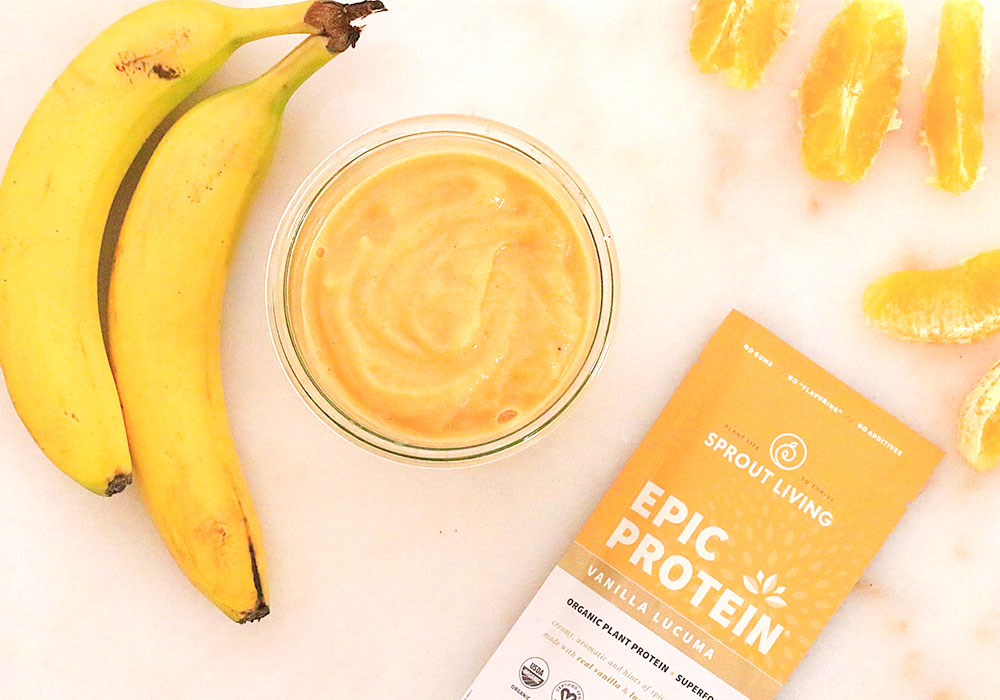 Orange Banana Sunshine Smoothie with Epic Vanilla Lucuma packet
